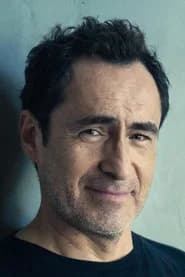 Demián Bichir