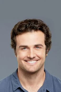 Beau Mirchoff